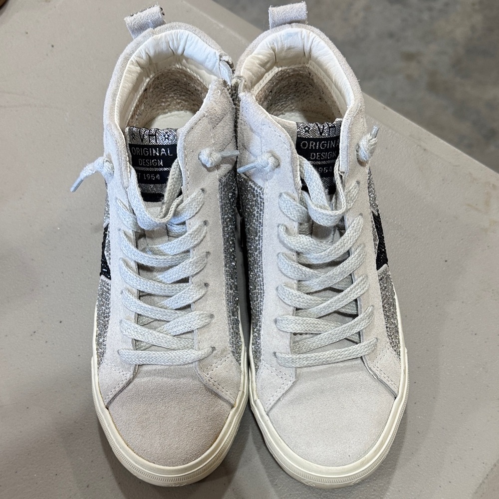 Vintage Havana High-Top Sneakers with Black and White sparkly size 5.5